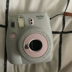 Instax mini 9 camera